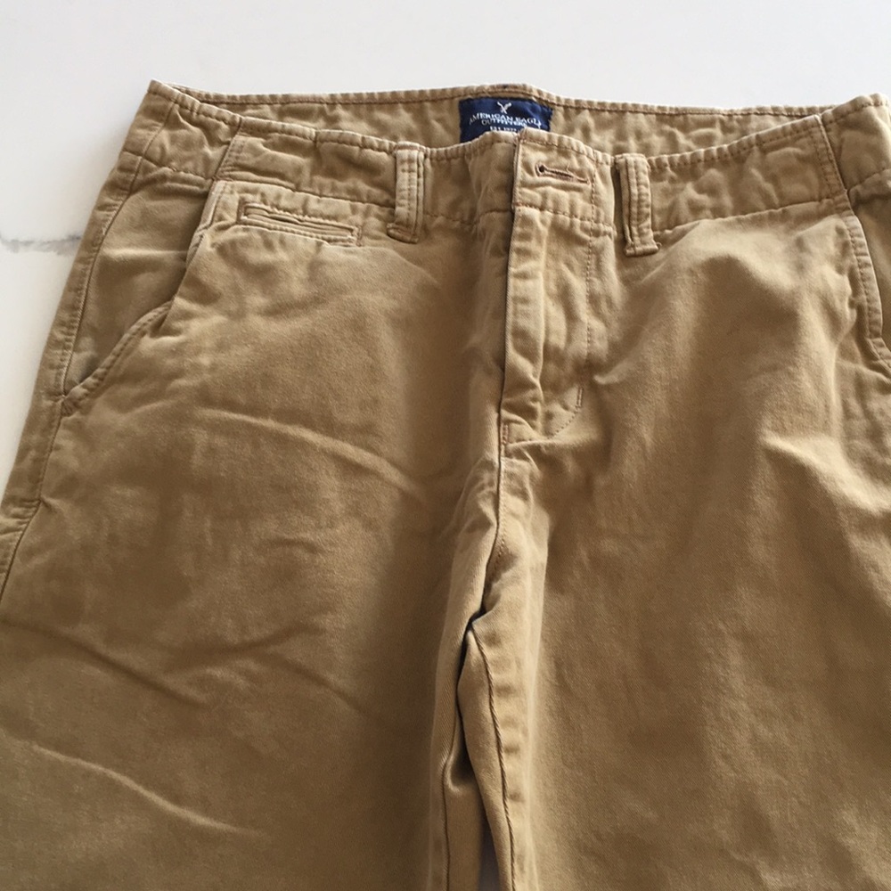 American Eagle 🦅 khaki pants